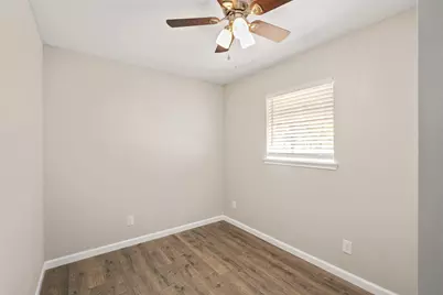 110 Meadowood Road, Enchanted Oaks, TX 75156 - Photo 15