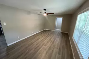 2911 Millmar Dr, Dallas, TX 75228 - Photo 3