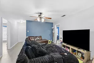 921 Baldwin St, Denton, TX 76205 - Photo 7