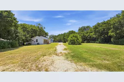 108 N Main Street, Sadler, TX 76264 - Photo 7