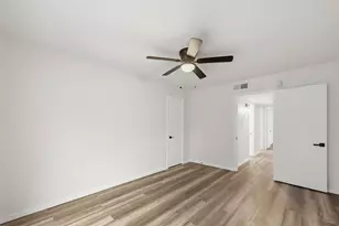 11410 Park Central Pl, Dallas, TX 75230 - Photo 23