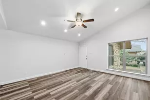11410 Park Central Pl, Dallas, TX 75230 - Photo 9