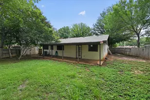 1601 White Oak Ct, Denton, TX 76209 - Photo 23