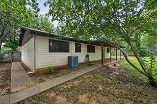 1601 White Oak Ct, Denton, TX 76209 - Photo 23
