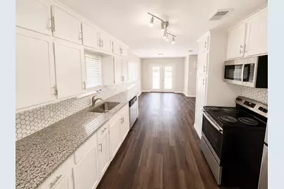 5312 Libbey Avenue, Fort Worth, TX 76107 - Photo 7