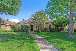 802 Pebblebrook Dr, Allen, TX 75002 - Photo 1