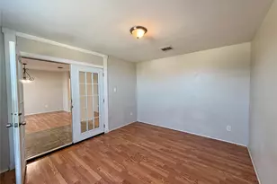 2732 Ingram Cir, Mesquite, TX 75181 - Photo 3