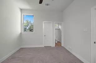 5511 Black Pine Cir, Granbury, TX 76048 - Photo 23