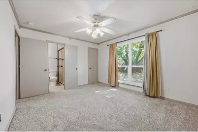 814 Rock Creek Drive, Euless, TX 76039 - Photo 17