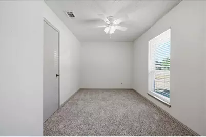 814 Rock Creek Drive, Euless, TX 76039 - Photo 25