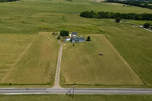 5304 E Line Rd, Whitewright, TX 75491 - Photo 1