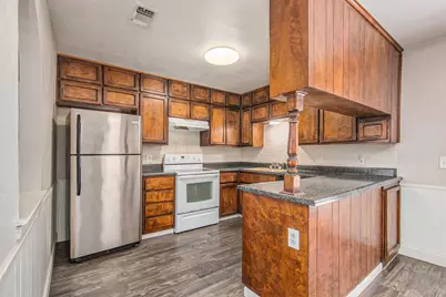 6915 W Cleburne Road, Fort Worth, TX 76133 - Photo 9