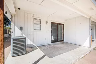 6915 W Cleburne Rd, Fort Worth, TX 76133 - Photo 21