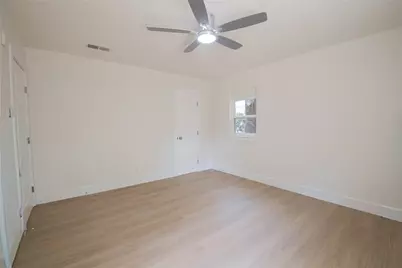 224 Southway Drive, Everman, TX 76140 - Photo 11