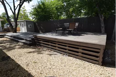 205 E 6th Street, Kaufman, TX 75142 - Photo 29