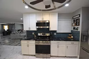 205 E 6th St, Kaufman, TX 75142 - Photo 11