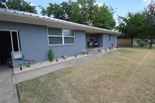 205 E 6th St, Kaufman, TX 75142 - Photo 35