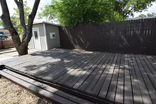 205 E 6th St, Kaufman, TX 75142 - Photo 31