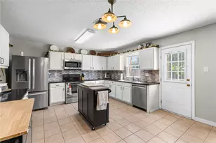 2212 Plum Ct, Little Elm, TX 75068 - Photo 9