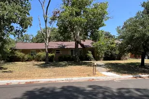 1203 Clover Ln, Denton, TX 76209 - Photo 1