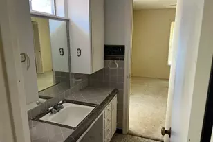1203 Clover Ln, Denton, TX 76209 - Photo 5