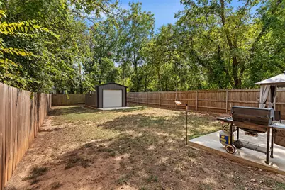 916 W Elm Street, Denison, TX 75020 - Photo 27