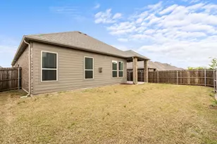 2104 Lake Cliff Dr, Little Elm, TX 75068 - Photo 27