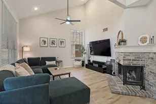 2110 Carnation Ct, Garland, TX 75040 - Photo 5