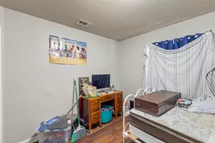 5215 Ganzer Rd W, Krum, TX 76249 - Photo 9