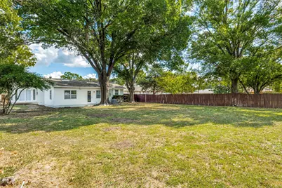 1325 Patricia Lane, Garland, TX 75042 - Photo 23