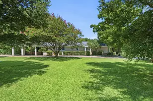 435 Horseshoe Trail W, Aledo, TX 76008 - Photo 1