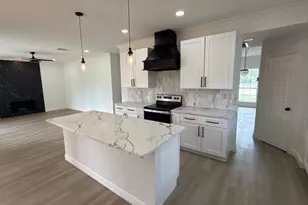 3402 Seabreeze Dr, Rowlett, TX 75088 - Photo 5