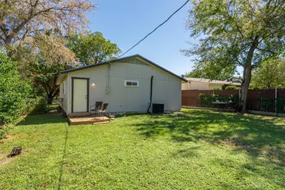 4024 Frazier Avenue, Fort Worth, TX 76110 - Photo 17