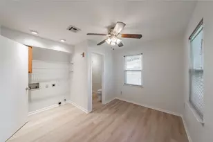 1233 Fair Oaks Dr, Irving, TX 75060 - Photo 11