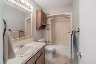 1233 Fair Oaks Dr, Irving, TX 75060 - Photo 21