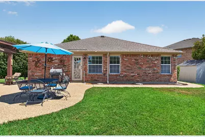 2151 Van Zandt Drive, Grand Prairie, TX 75052 - Photo 25