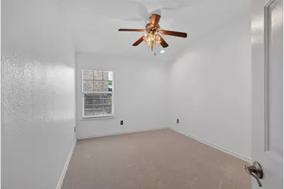 2151 Van Zandt Drive, Grand Prairie, TX 75052 - Photo 17