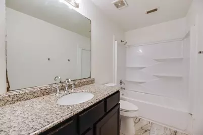 3913 Goose Creek Parkway, Garland, TX 75040 - Photo 31