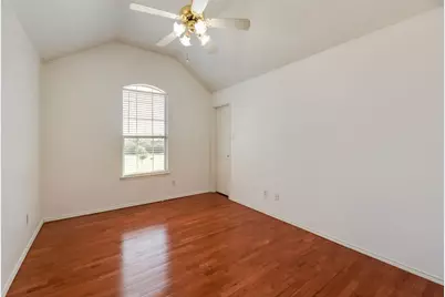 3913 Goose Creek Parkway, Garland, TX 75040 - Photo 29
