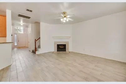 3913 Goose Creek Parkway, Garland, TX 75040 - Photo 13