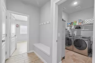 817 Cloverwood Dr, Fort Worth, TX 76036 - Photo 19