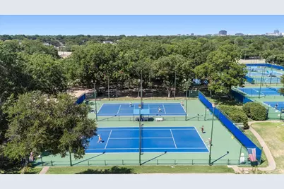 6705 Clear Springs Circle, Garland, TX 75044 - Photo 31