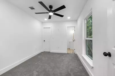 701 Chicago Avenue, Fort Worth, TX 76103 - Photo 17