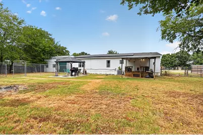 2032 Dorothy Drive, Burleson, TX 76028 - Photo 35
