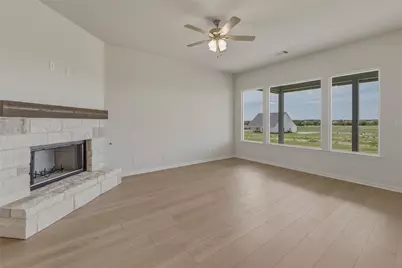 136 Hillview Trail, Decatur, TX 76234 - Photo 9