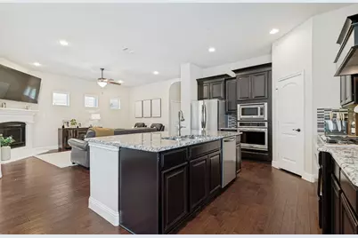 5101 Kentwood Drive, McKinney, TX 75070 - Photo 11