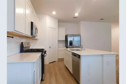 3500 Kingsview Drive, Denton, TX 76207 - Photo 9