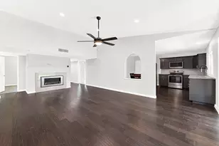 1906 Haymeadow, Carrollton, TX 75007 - Photo 3