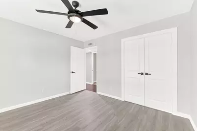 1906 Haymeadow, Carrollton, TX 75007 - Photo 15