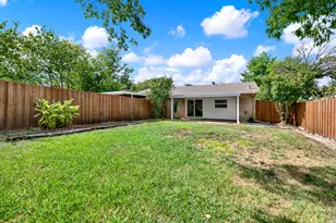 1906 Haymeadow, Carrollton, TX 75007 - Photo 19